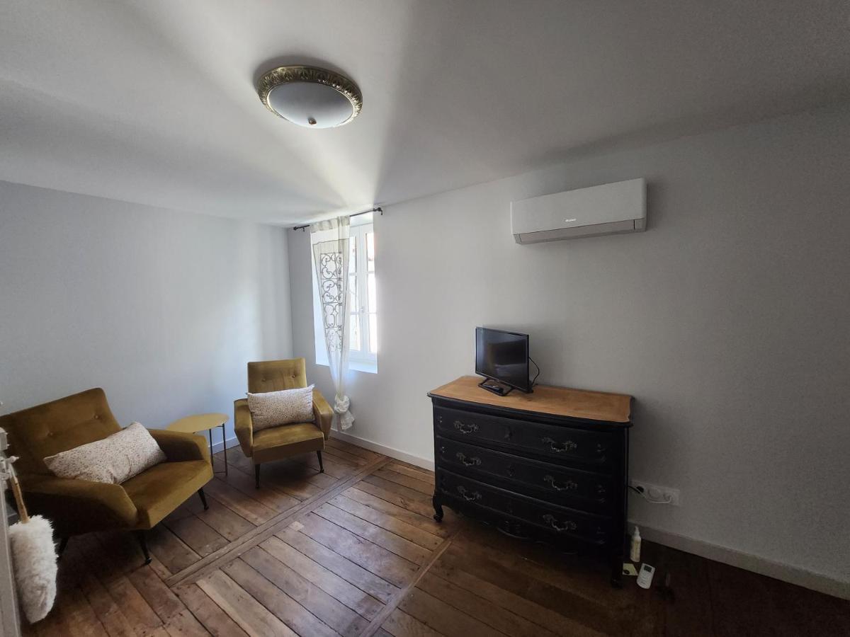 Le Zola Aparthotel Bourges Kültér fotó