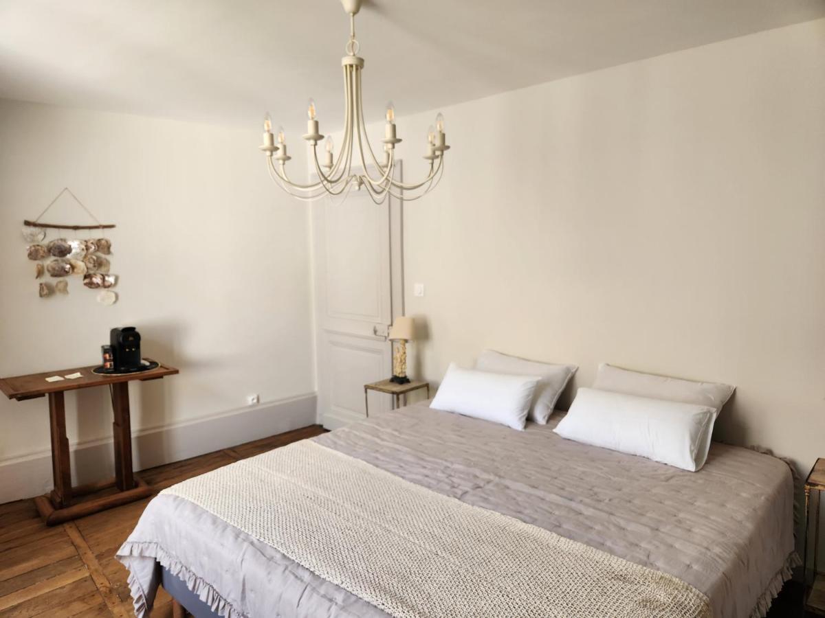 Le Zola Aparthotel Bourges Kültér fotó